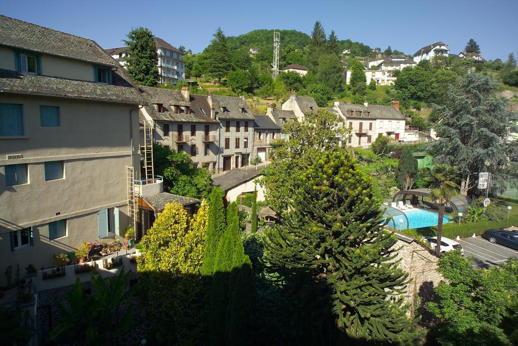 Hotel Du Lion D'Or Entraygues-sur-Truyère Екстериор снимка