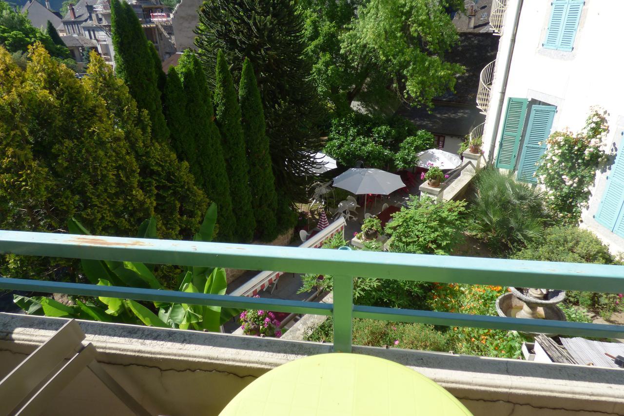 Hotel Du Lion D'Or Entraygues-sur-Truyère Екстериор снимка